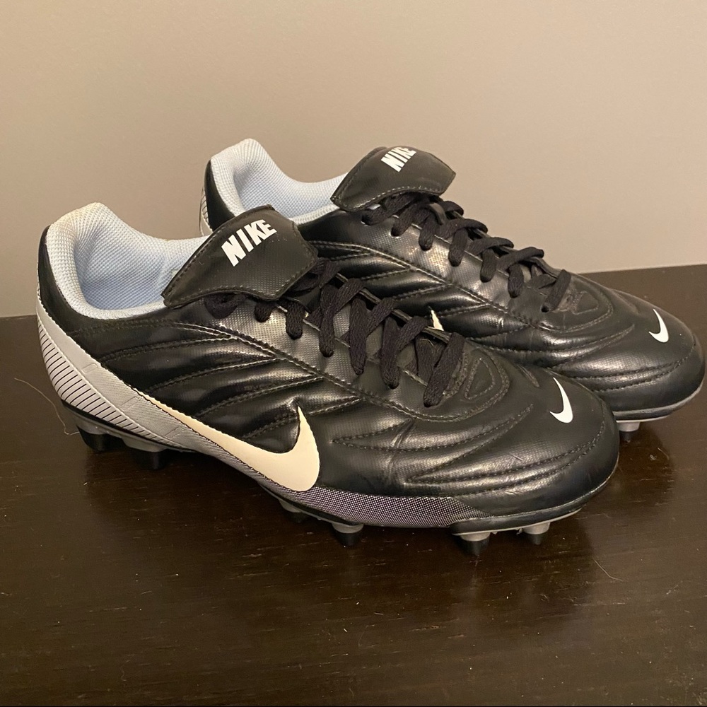Nike Cleats Women’s